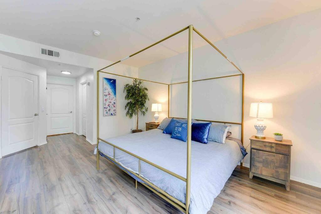 Nautical 2 Bedroom In The Of Heart Marina Del Rey Los Angeles Exterior photo